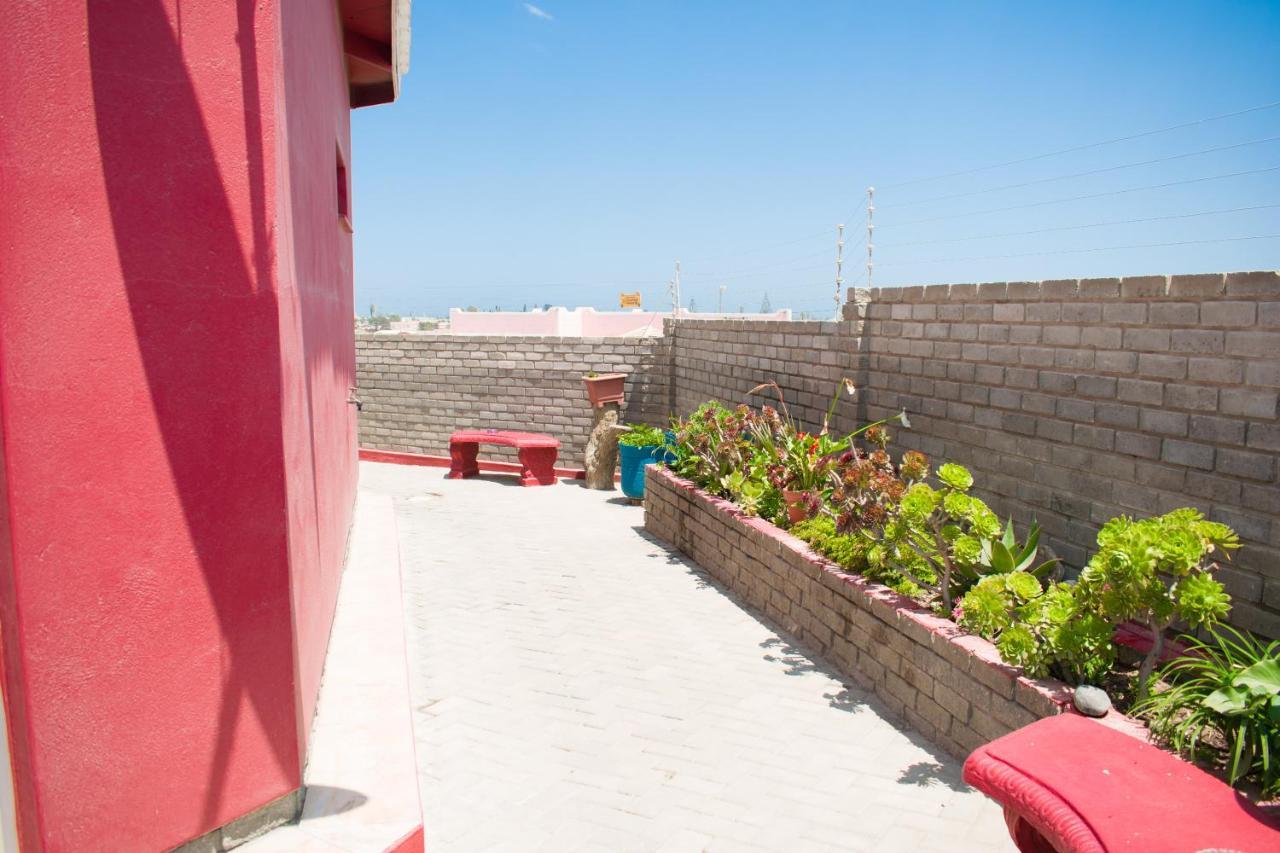 Tina'S Bed And Breakfast Swakopmund Exterior foto